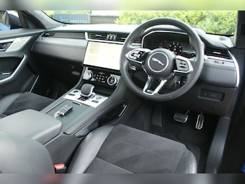 Used Jaguar F-Pace 2023 for sale - 78780889: Photo