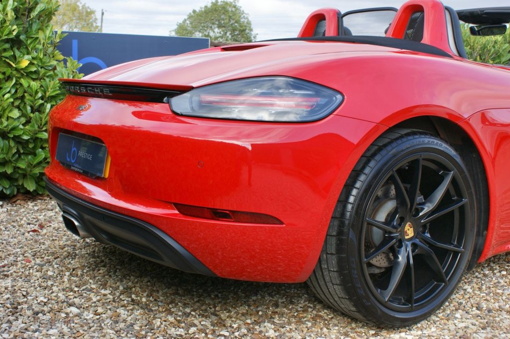 Used Porsche Boxster 2016 for sale - 77250002: Photo 13