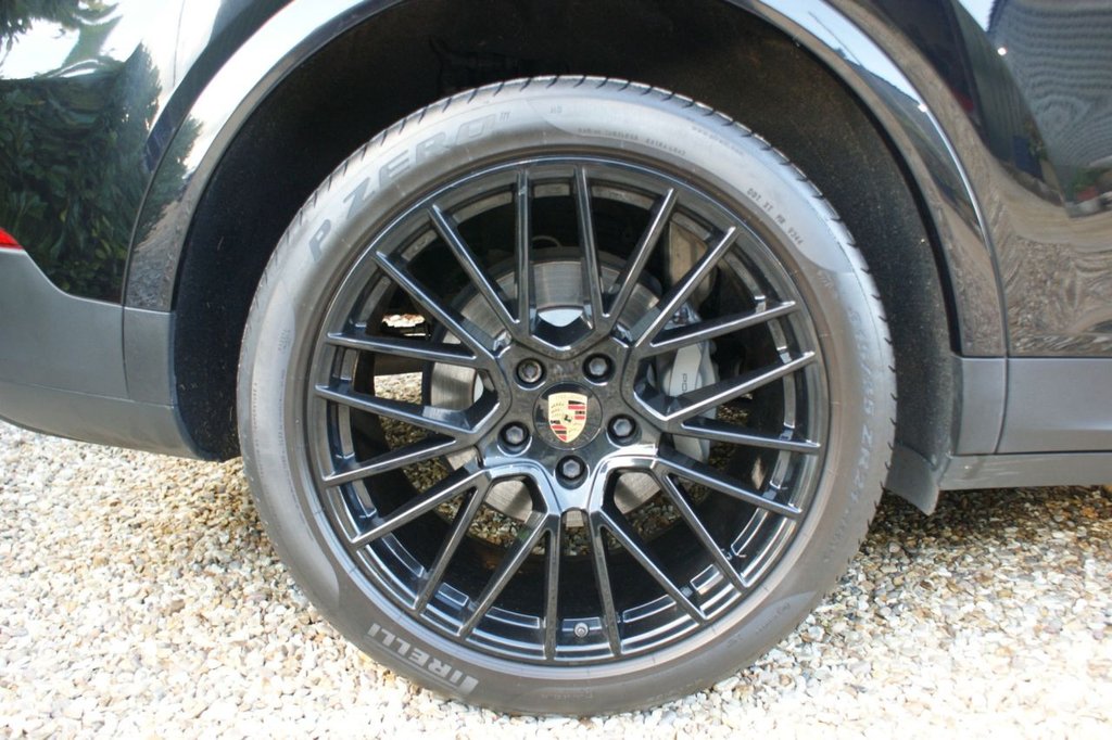 Used Porsche Cayenne 2021 for sale - 77249933: Photo 10