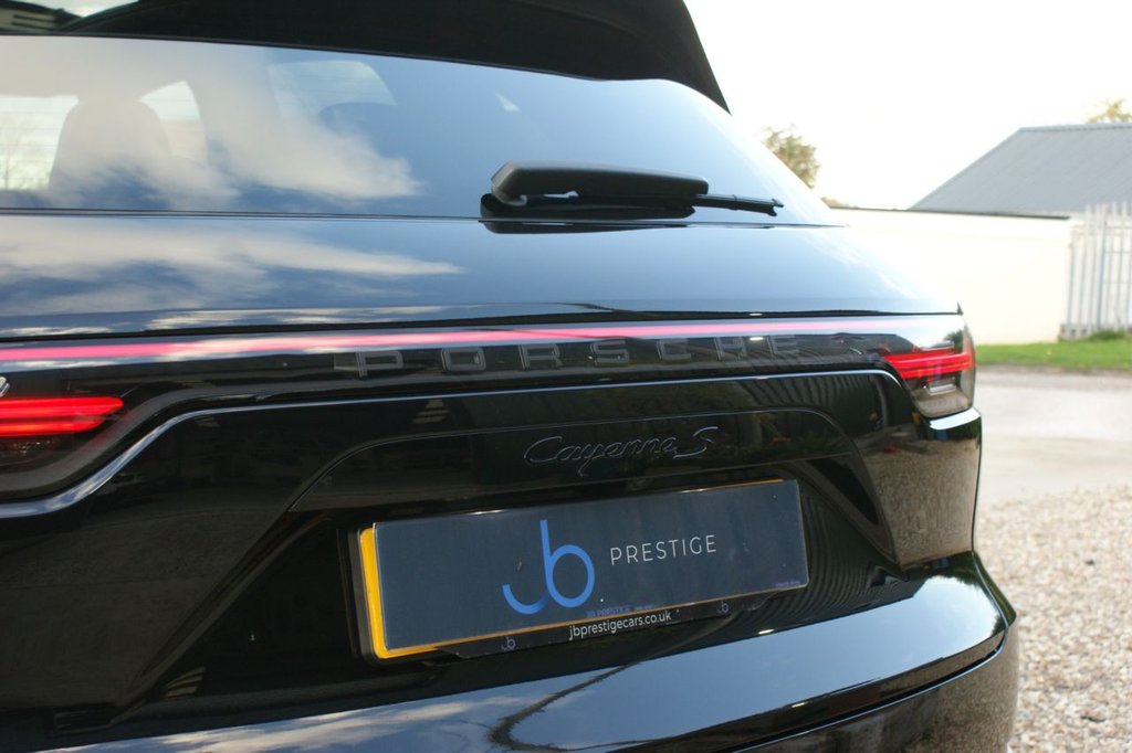 Used Porsche Cayenne 2021 for sale - 77249933: Photo 17