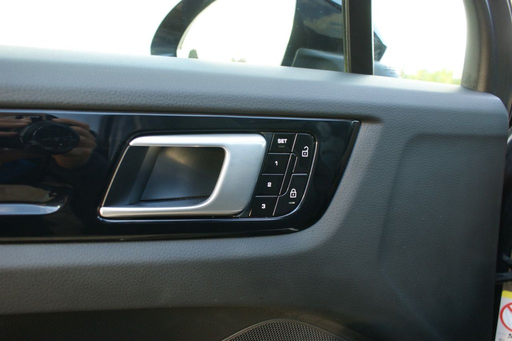 Used Porsche Cayenne 2021 for sale - 77249933: Photo 25