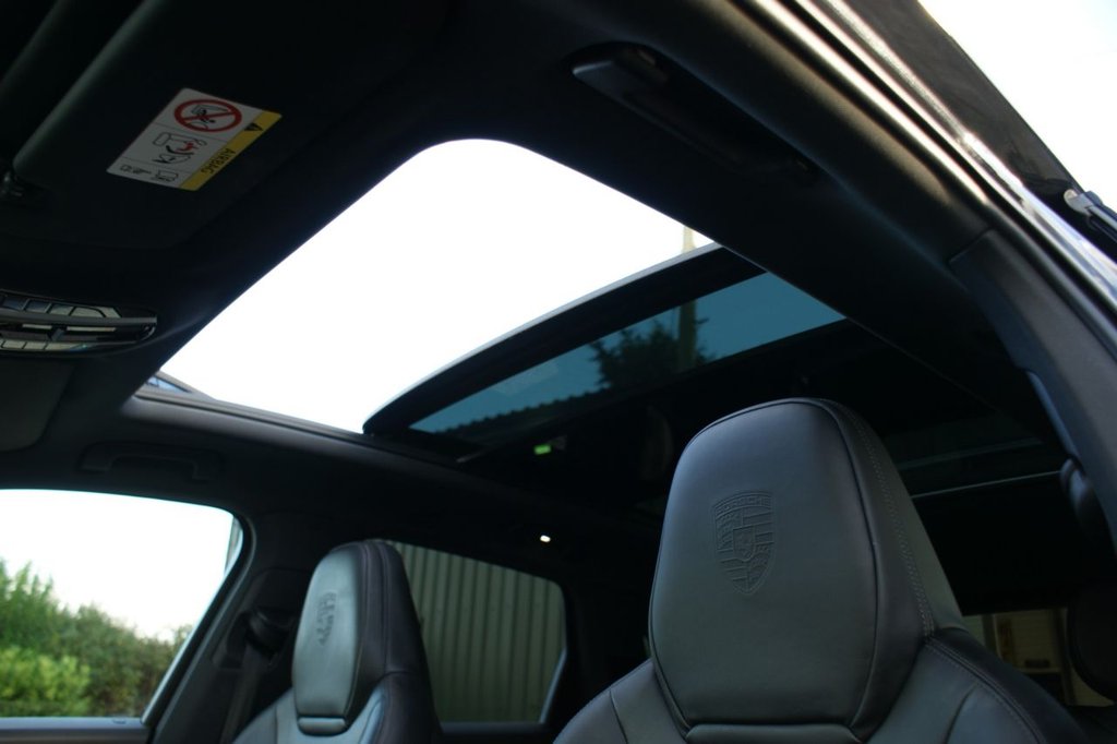 Used Porsche Cayenne 2021 for sale - 77249933: Photo 31