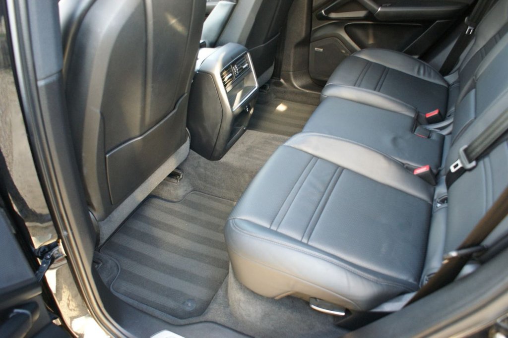 Used Porsche Cayenne 2021 for sale - 77249933: Photo 34