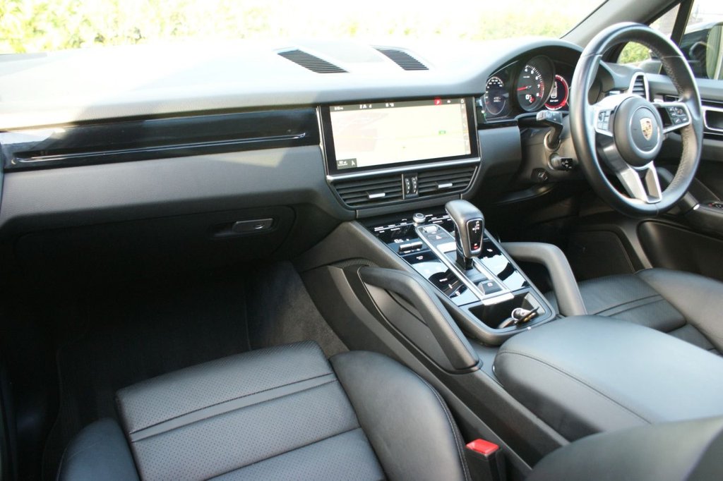 Used Porsche Cayenne 2021 for sale - 77249933: Photo 35