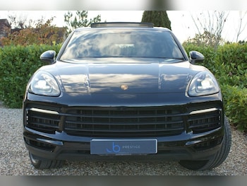 Used Porsche Cayenne 2021 for sale - 77249933: Photo