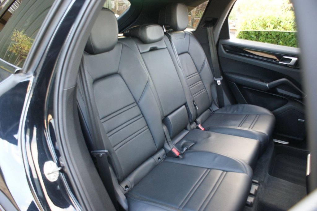 Used Porsche Cayenne 2021 for sale - 77249933: Photo 42