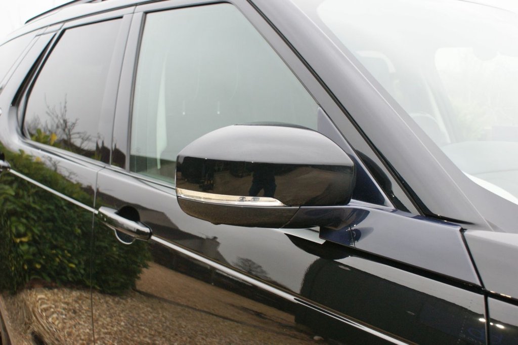 Used Land Rover Discovery 2018 for sale - 77452296: Photo 11