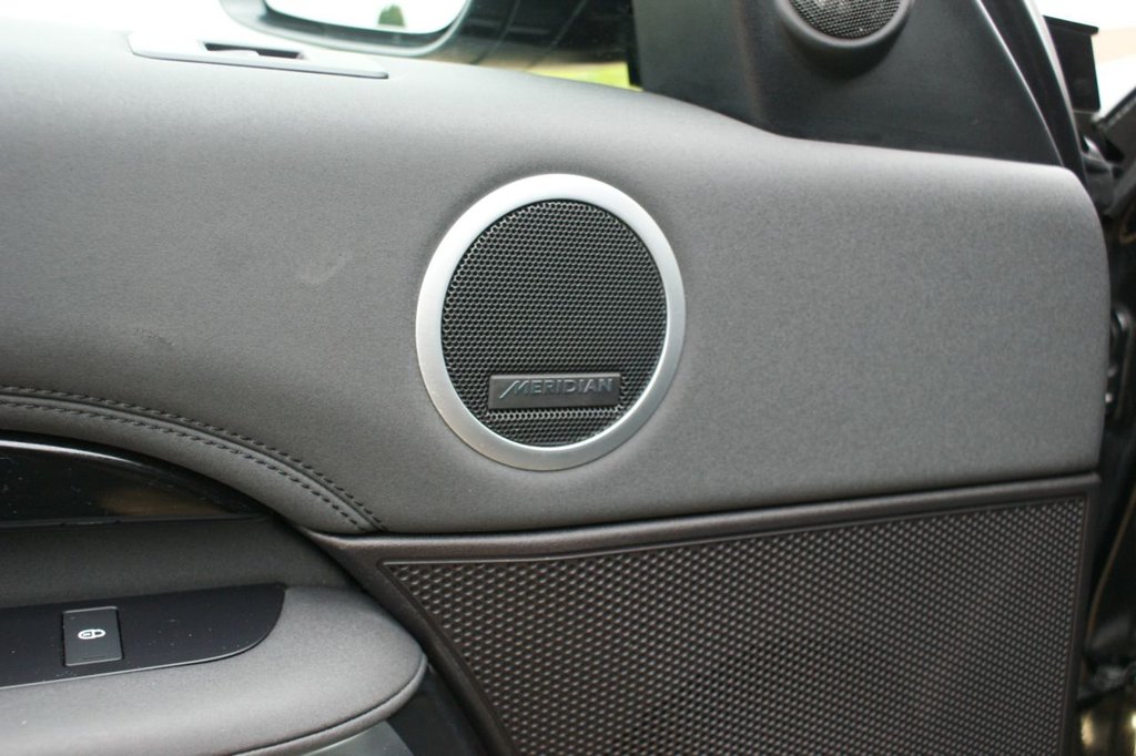 Used Land Rover Discovery 2018 for sale - 77452296: Photo 29