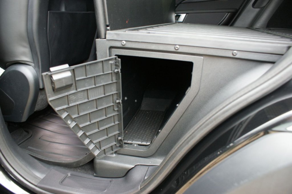 Used Land Rover Discovery 2018 for sale - 77452296: Photo 37