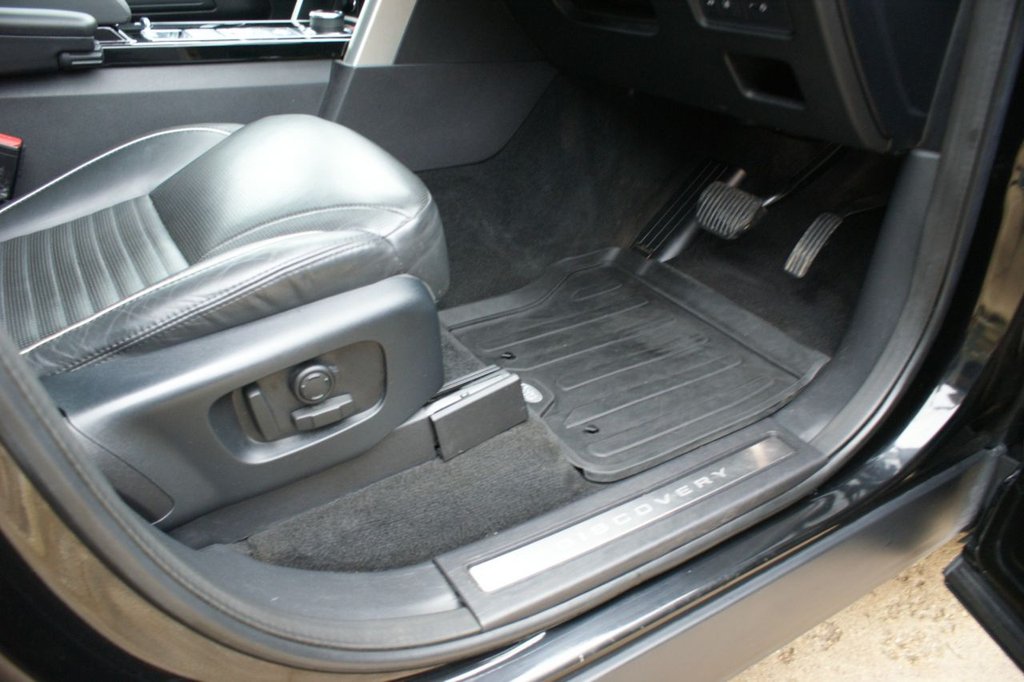 Used Land Rover Discovery 2018 for sale - 77452296: Photo 46