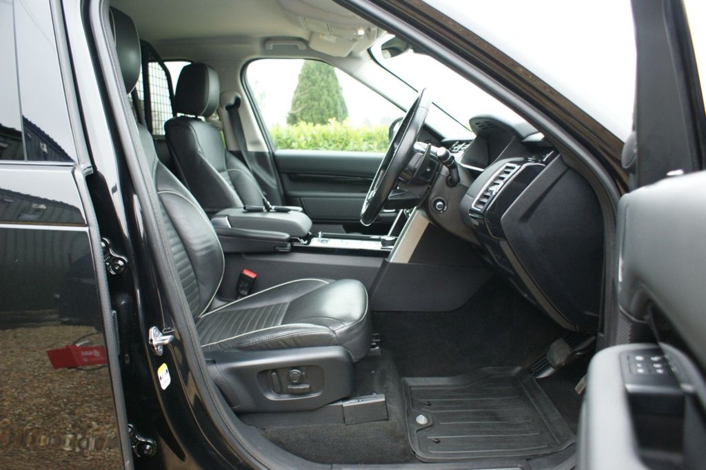 Used Land Rover Discovery 2018 for sale - 77452296: Photo 47