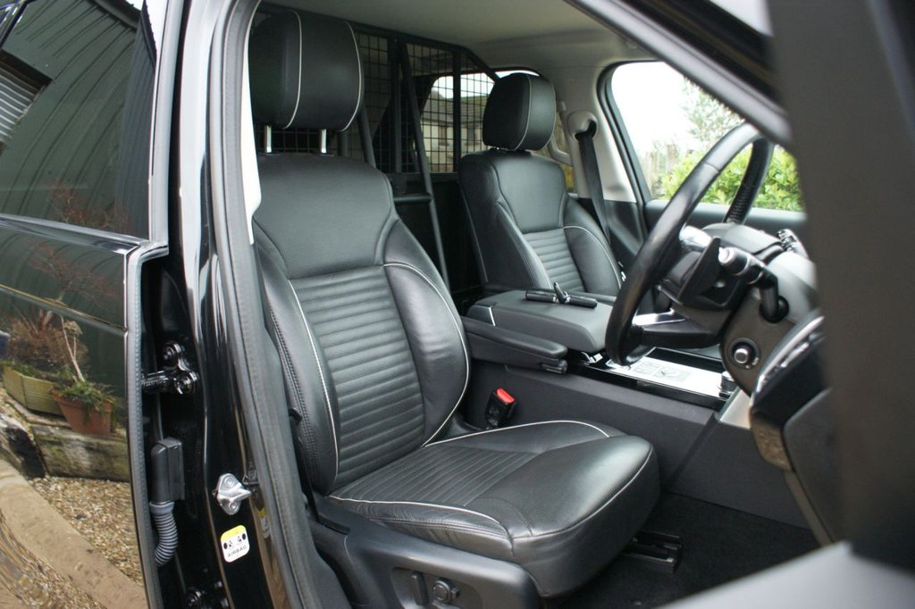 Used Land Rover Discovery 2018 for sale - 77452296: Photo 48