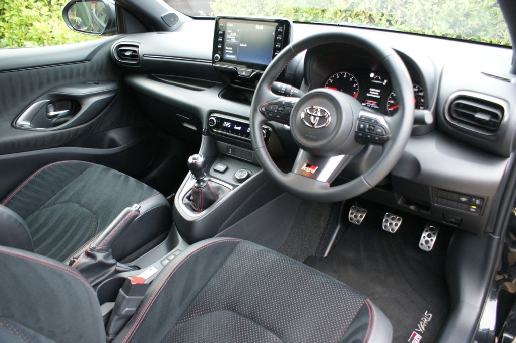 Used Toyota Yaris 2021 for sale - 77250012: Photo 3