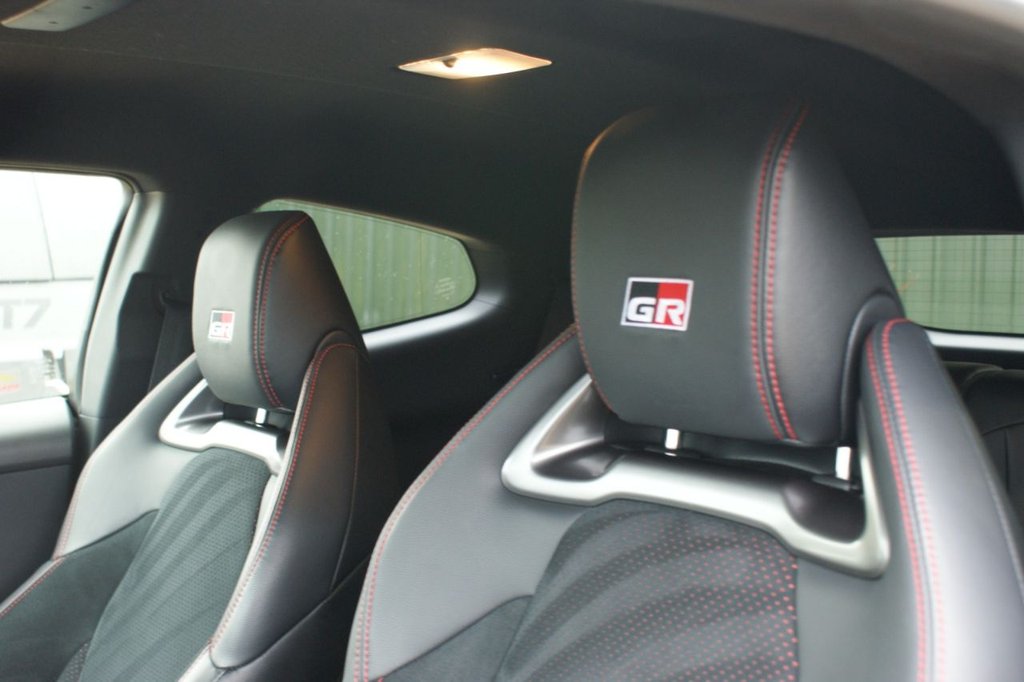 Used Toyota Yaris 2021 for sale - 77250012: Photo 32