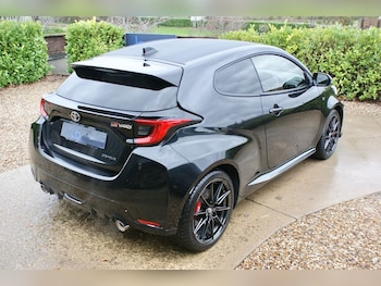 Used Toyota Yaris 2021 for sale - 77250012: Photo