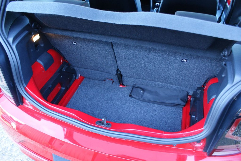 Used Volkswagen up! 2019 for sale - 77249810: Photo 31