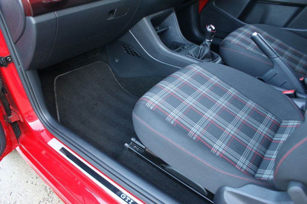 Used Volkswagen up! 2019 for sale - 77249810: Photo 34