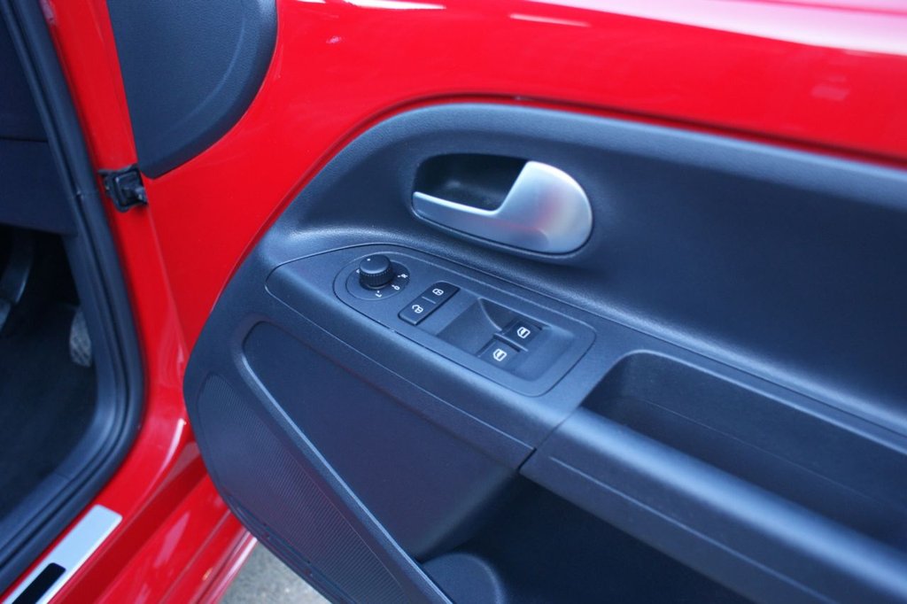 Used Volkswagen up! 2019 for sale - 77249810: Photo 39