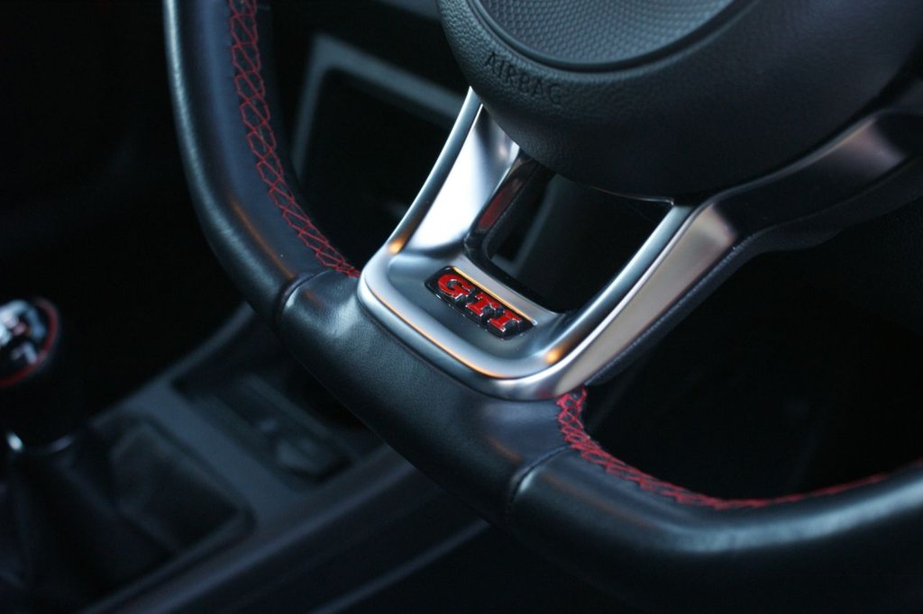 Used Volkswagen up! 2019 for sale - 77249810: Photo 44