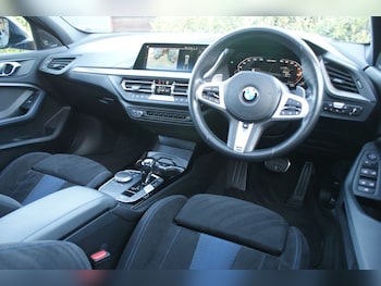 Used BMW 1 Series 2021 for sale - 77250093: Photo