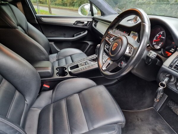 Used Porsche Macan 2019 for sale - 76323281: Photo 25