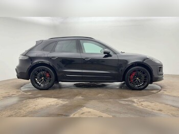 Used Porsche Macan 2022 for sale - 76691368: Photo