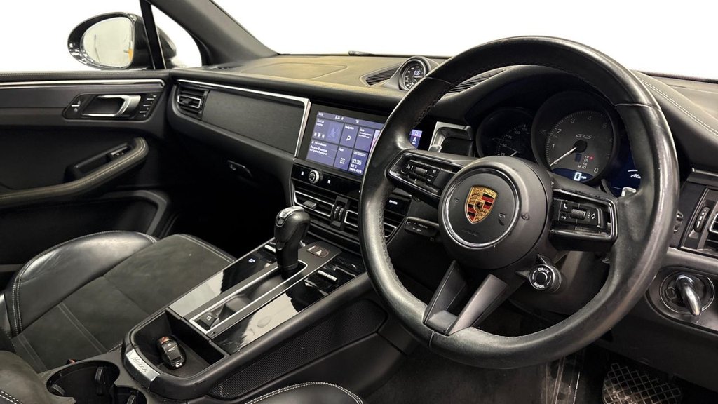 Used Porsche Macan 2022 for sale - 76691368: Photo 4