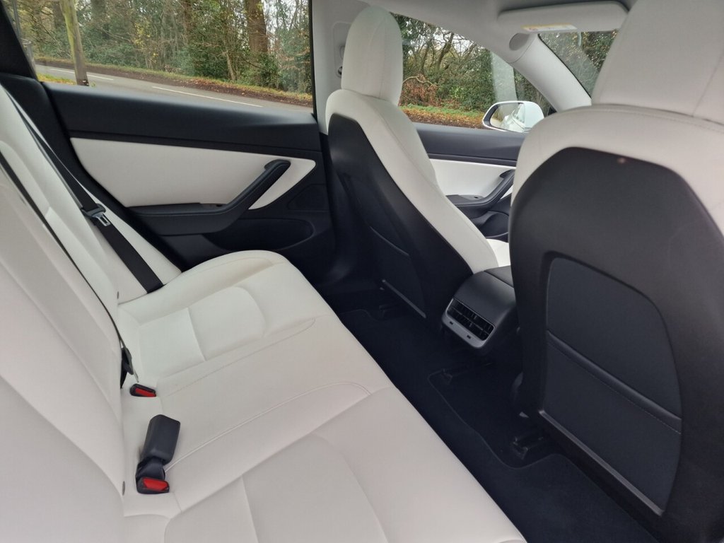 Used Tesla Model 3 2020 for sale - 76547116: Photo 26