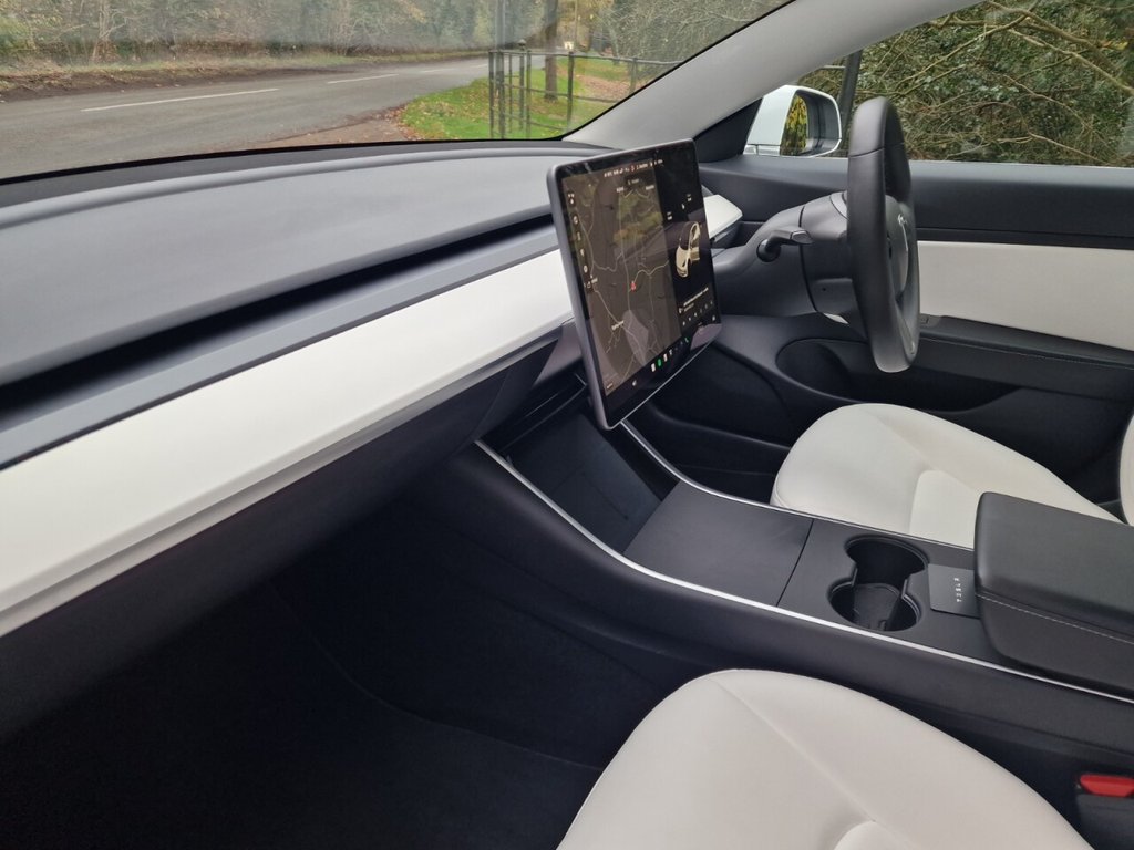 Used Tesla Model 3 2020 for sale - 76547116: Photo 29