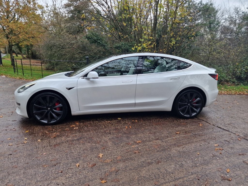 Used Tesla Model 3 2020 for sale - 76547116: Photo 9
