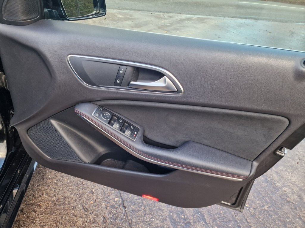 Used Mercedes-Benz A-Class 2018 for sale - 76784190: Photo 27