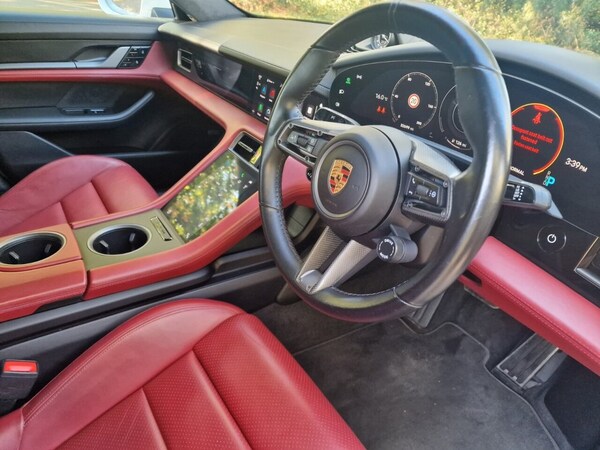Used Porsche Taycan 2020 for sale - 76323144: Photo 22