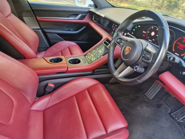 Used Porsche Taycan 2020 for sale - 76323144: Photo 23