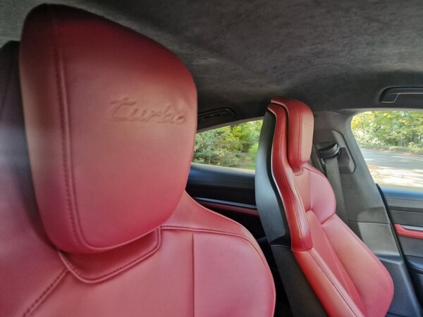 Used Porsche Taycan 2020 for sale - 76323144: Photo 25