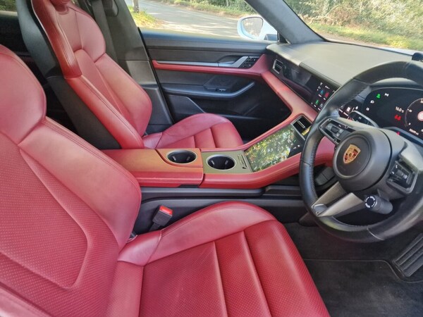 Used Porsche Taycan 2020 for sale - 76323144: Photo 26