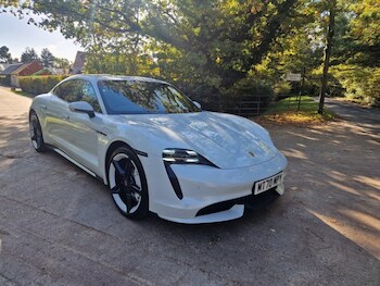 Used Porsche Taycan 2020 for sale - 76323144: Photo