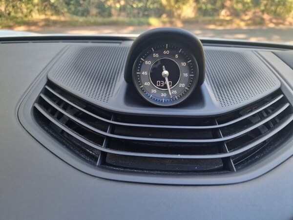 Used Porsche Taycan 2020 for sale - 76323144: Photo 38