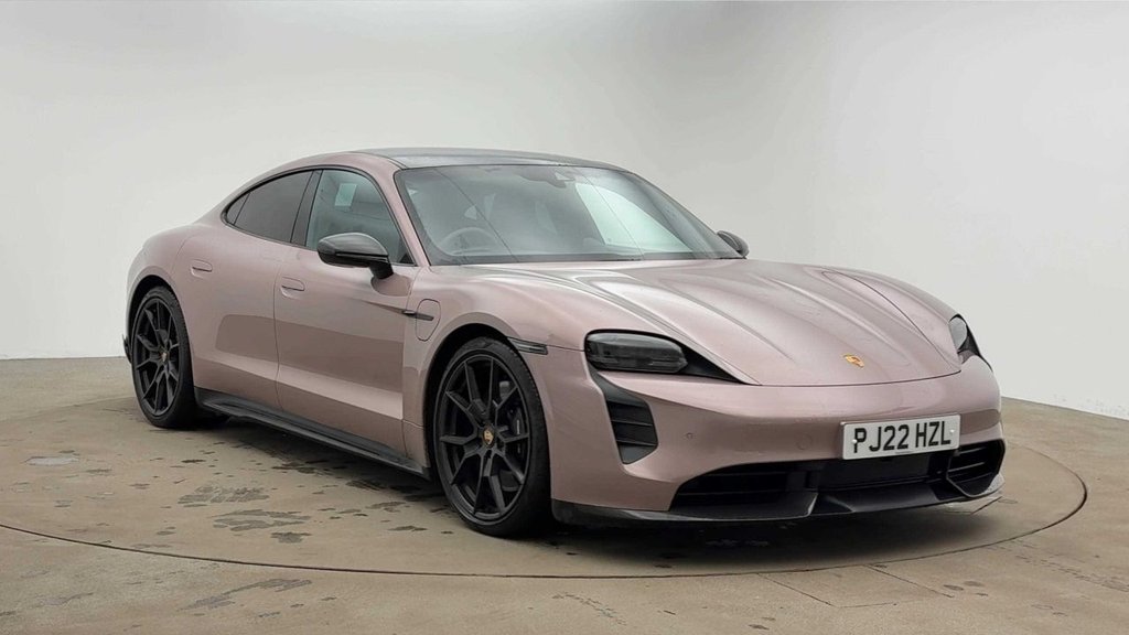 Used Porsche Taycan 2022 for sale - 76323652: Photo 1