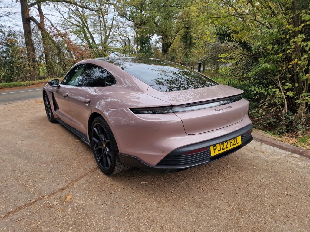 Used Porsche Taycan 2022 for sale - 76323652: Photo 11