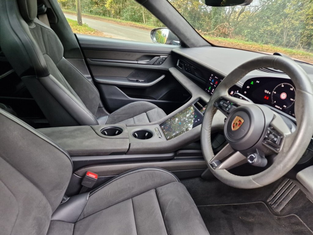 Used Porsche Taycan 2022 for sale - 76323652: Photo 25