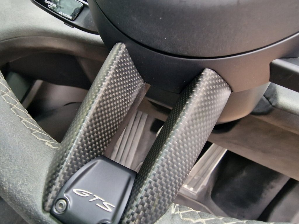 Used Porsche Taycan 2022 for sale - 76323652: Photo 33