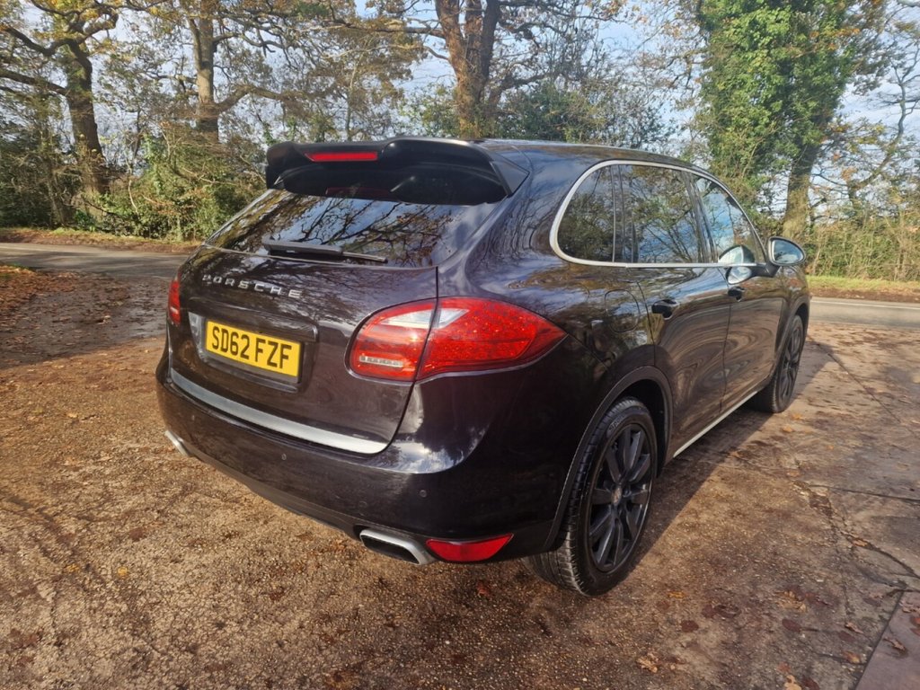 Used Porsche Cayenne 2012 for sale - 76559299: Photo 14