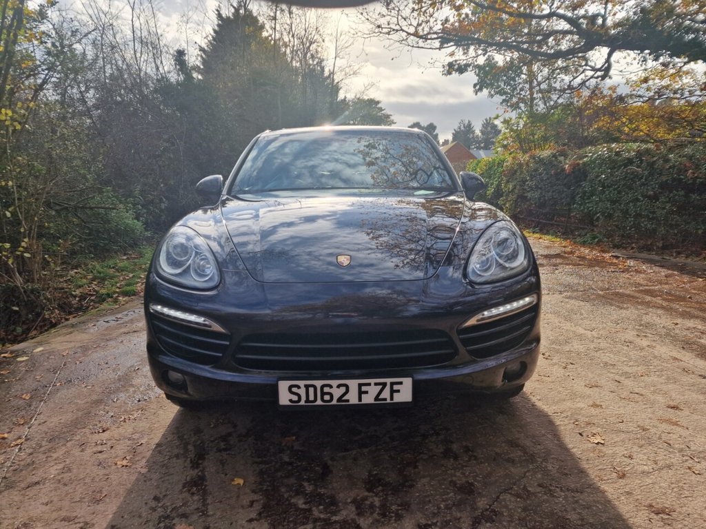 Used Porsche Cayenne 2012 for sale - 76559299: Photo 5