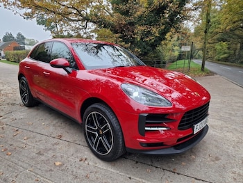 Porsche - Macan