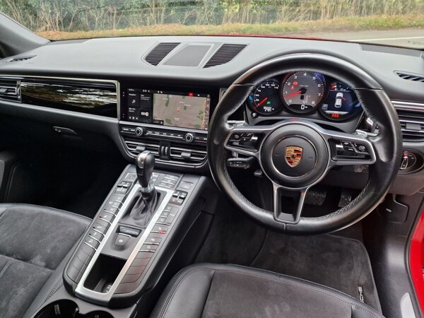 Used Porsche Macan 2020 for sale - 76323269: Photo 27