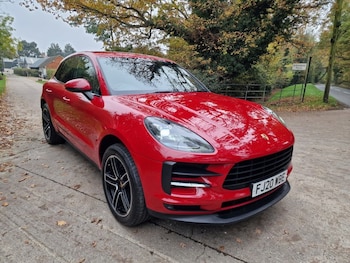 Used Porsche Macan 2020 for sale - 76323269: Photo 2
