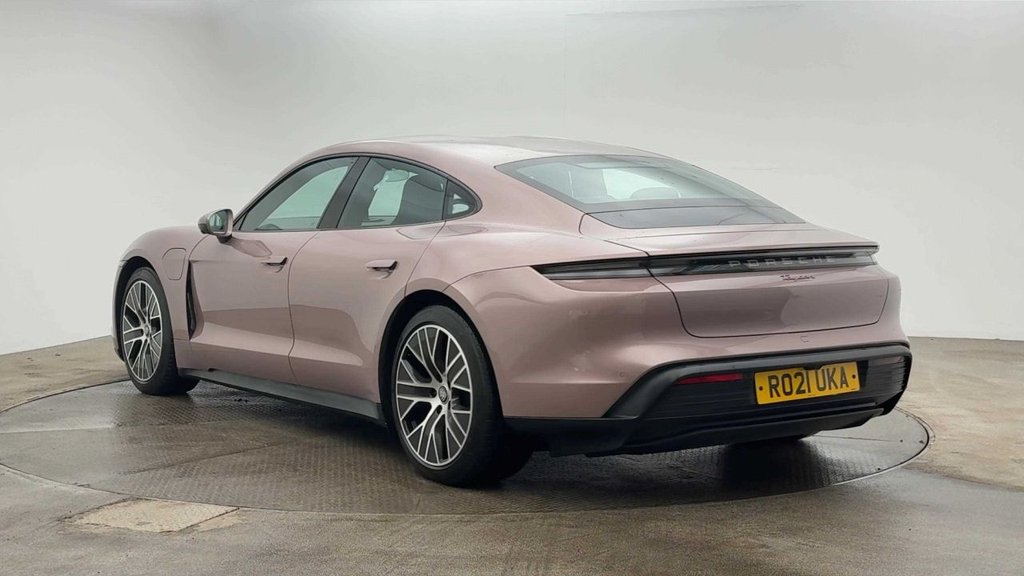 Used Porsche Taycan 2021 for sale - 76445866: Photo 2