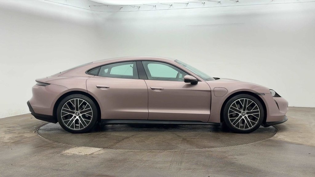 Used Porsche Taycan 2021 for sale - 76445866: Photo 3