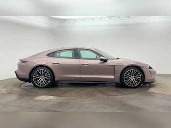 Used Porsche Taycan 2021 for sale - 76445866: Photo