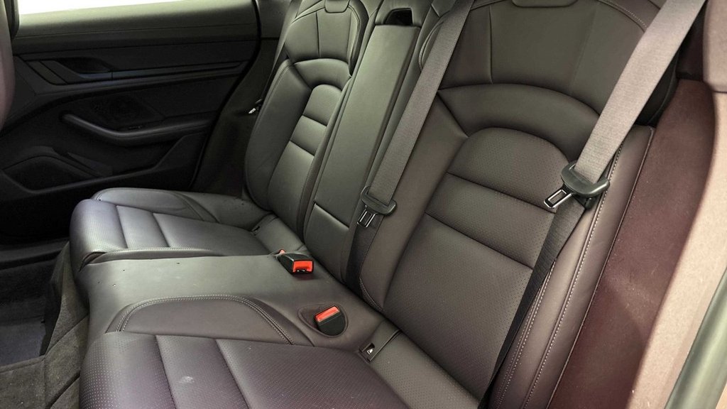 Used Porsche Taycan 2021 for sale - 76445866: Photo 6